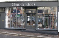 Chuckle Shoes 737374 Image 0